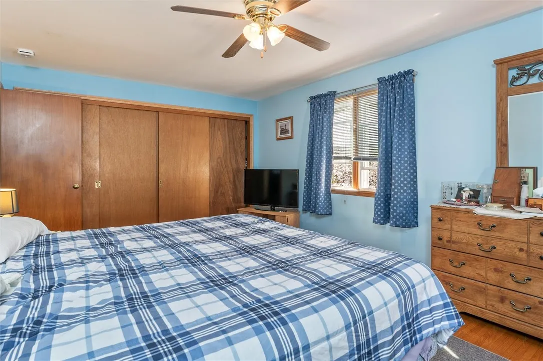 456 Brookview Drive, Irondequoit, New York 14617, Irondequoit, New York 14617, 3 Bedrooms Bedrooms, 6 Rooms Rooms,2 BathroomsBathrooms,Residential,Closed,456 Brookview Drive, Irondequoit, New York 14617,0,R1633600