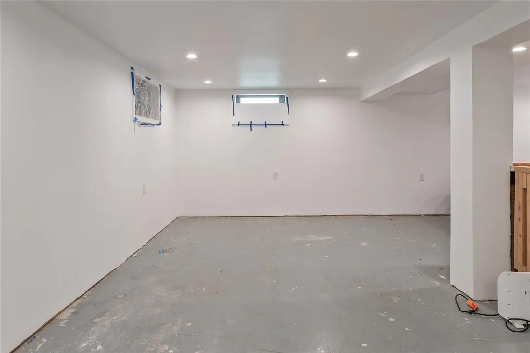 456 Brookview Drive, Irondequoit, New York 14617, Irondequoit, New York 14617, 3 Bedrooms Bedrooms, 6 Rooms Rooms,2 BathroomsBathrooms,Residential,Closed,456 Brookview Drive, Irondequoit, New York 14617,0,R1633600