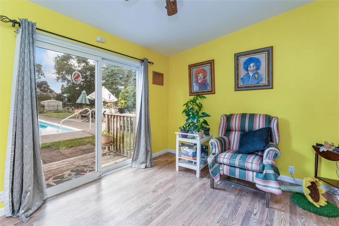 456 Brookview Drive, Irondequoit, New York 14617, Irondequoit, New York 14617, 3 Bedrooms Bedrooms, 6 Rooms Rooms,2 BathroomsBathrooms,Residential,Closed,456 Brookview Drive, Irondequoit, New York 14617,0,R1633600