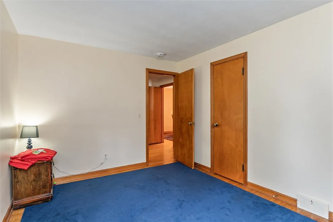 456 Brookview Drive, Irondequoit, New York 14617, Irondequoit, New York 14617, 3 Bedrooms Bedrooms, 6 Rooms Rooms,2 BathroomsBathrooms,Residential,Closed,456 Brookview Drive, Irondequoit, New York 14617,0,R1633600