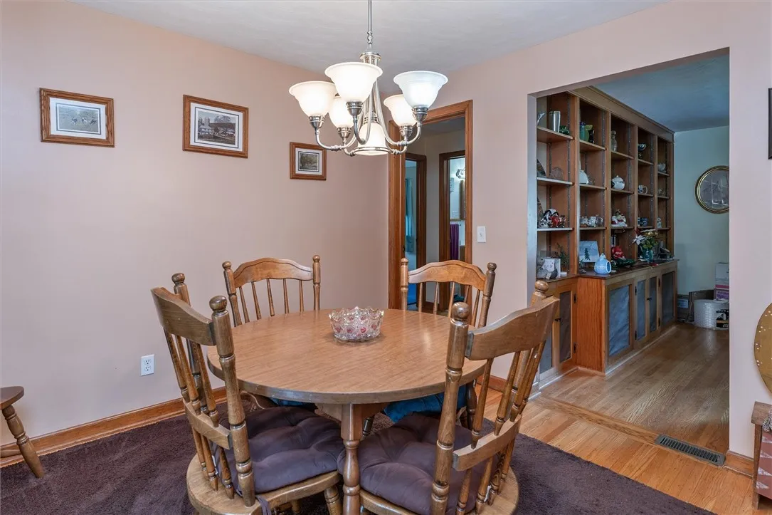 456 Brookview Drive, Irondequoit, New York 14617, Irondequoit, New York 14617, 3 Bedrooms Bedrooms, 6 Rooms Rooms,2 BathroomsBathrooms,Residential,Closed,456 Brookview Drive, Irondequoit, New York 14617,0,R1633600