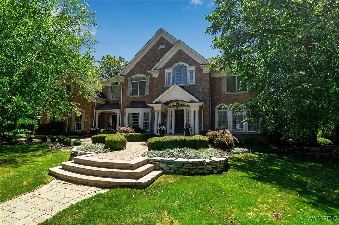 55 Contessa Court, Amherst, New York 14221, Amherst, New York 14221, 6 Bedrooms Bedrooms, 13 Rooms Rooms,4 BathroomsBathrooms,Residential,For Sale,55 Contessa Court, Amherst, New York 14221,B1633717