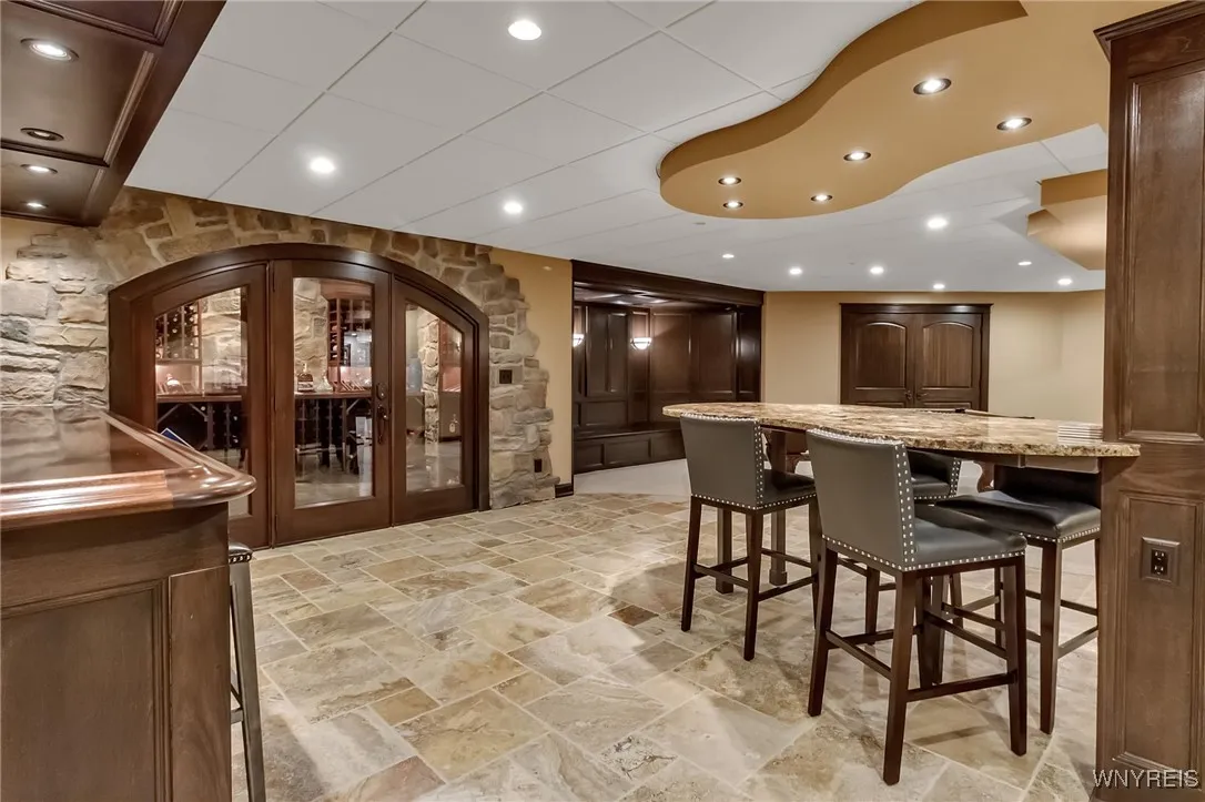 55 Contessa Court, Amherst, New York 14221, Amherst, New York 14221, 6 Bedrooms Bedrooms, 13 Rooms Rooms,4 BathroomsBathrooms,Residential,For Sale,55 Contessa Court, Amherst, New York 14221,B1633717
