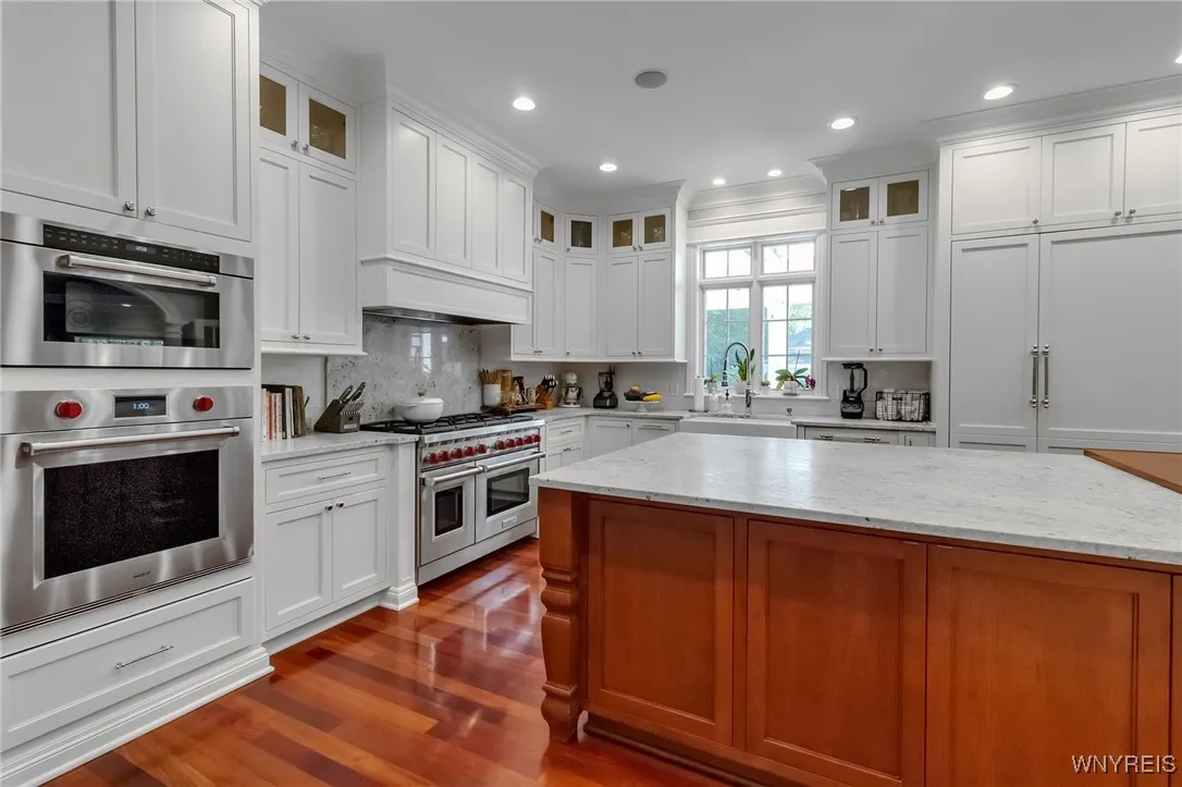 55 Contessa Court, Amherst, New York 14221, Amherst, New York 14221, 6 Bedrooms Bedrooms, 13 Rooms Rooms,4 BathroomsBathrooms,Residential,For Sale,55 Contessa Court, Amherst, New York 14221,B1633717