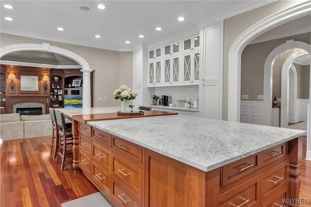 55 Contessa Court, Amherst, New York 14221, Amherst, New York 14221, 6 Bedrooms Bedrooms, 13 Rooms Rooms,4 BathroomsBathrooms,Residential,For Sale,55 Contessa Court, Amherst, New York 14221,B1633717