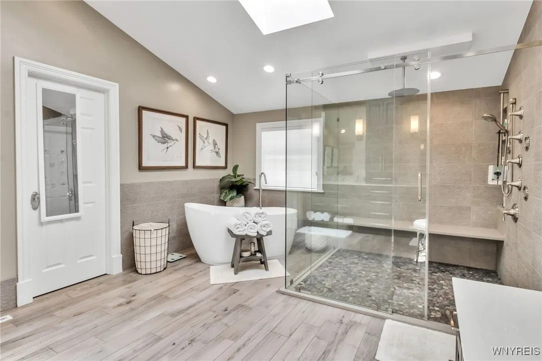 55 Contessa Court, Amherst, New York 14221, Amherst, New York 14221, 6 Bedrooms Bedrooms, 13 Rooms Rooms,4 BathroomsBathrooms,Residential,For Sale,55 Contessa Court, Amherst, New York 14221,B1633717
