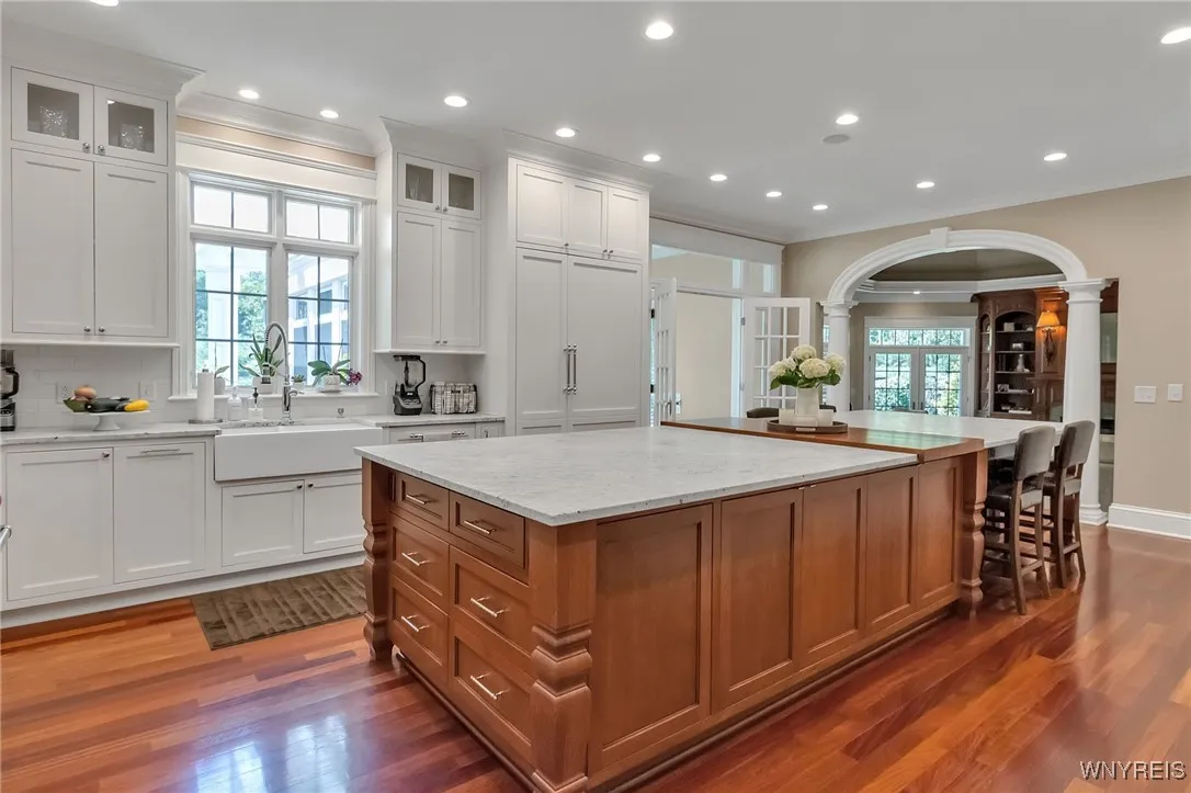 55 Contessa Court, Amherst, New York 14221, Amherst, New York 14221, 6 Bedrooms Bedrooms, 13 Rooms Rooms,4 BathroomsBathrooms,Residential,For Sale,55 Contessa Court, Amherst, New York 14221,B1633717