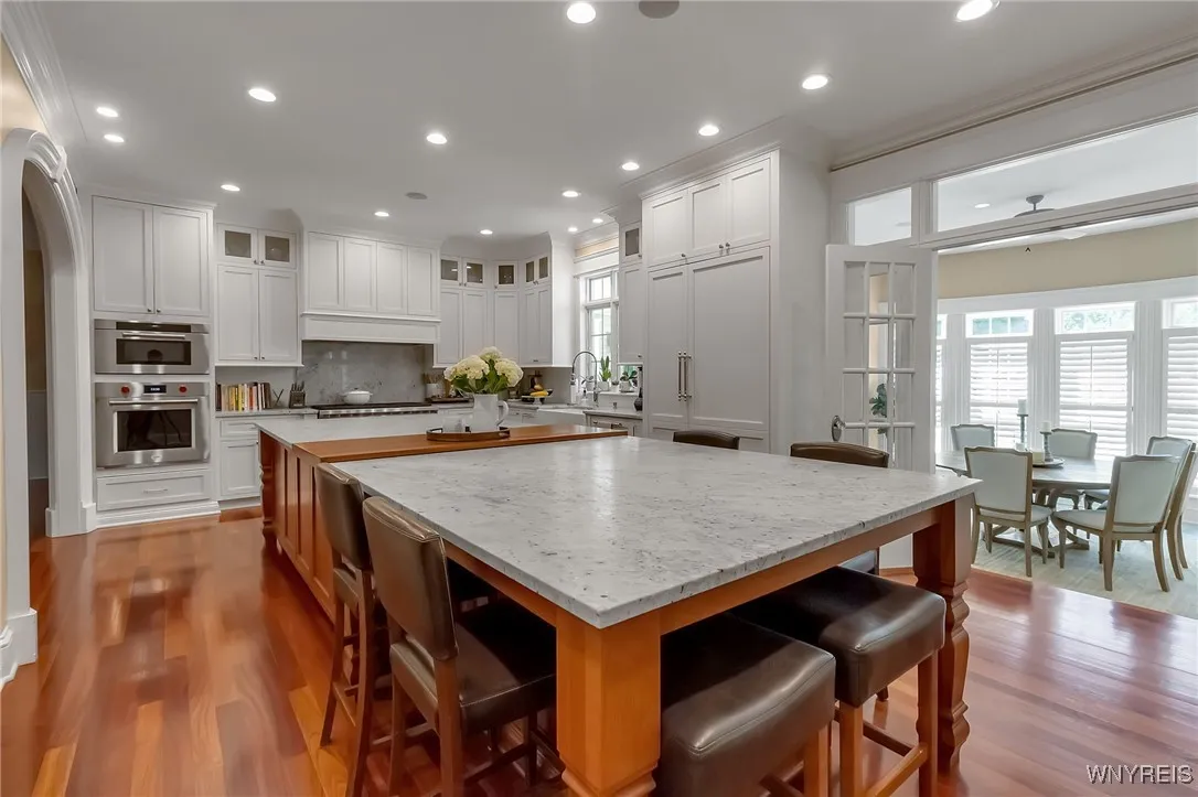 55 Contessa Court, Amherst, New York 14221, Amherst, New York 14221, 6 Bedrooms Bedrooms, 13 Rooms Rooms,4 BathroomsBathrooms,Residential,For Sale,55 Contessa Court, Amherst, New York 14221,B1633717