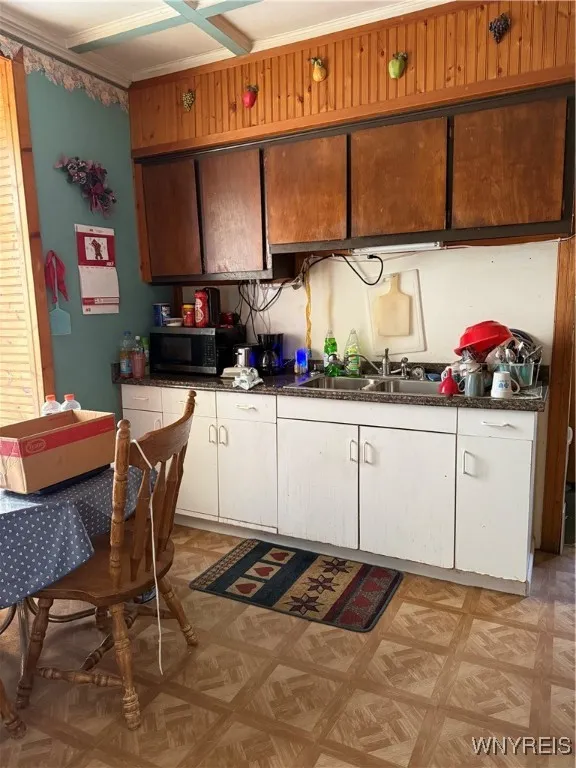 213 Washington Ave, Batavia City, New York 14020, Batavia City, New York 14020, 6 Bedrooms Bedrooms, ,2 BathroomsBathrooms,Residential,Closed,213 Washington Ave, Batavia City, New York 14020,0,B1633532