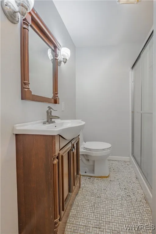 545 29th Street, Niagara Falls, New York 14301, Niagara Falls, New York 14301, 4 Bedrooms Bedrooms, 8 Rooms Rooms,2 BathroomsBathrooms,Residential,For Sale,545 29th Street, Niagara Falls, New York 14301,B1633708