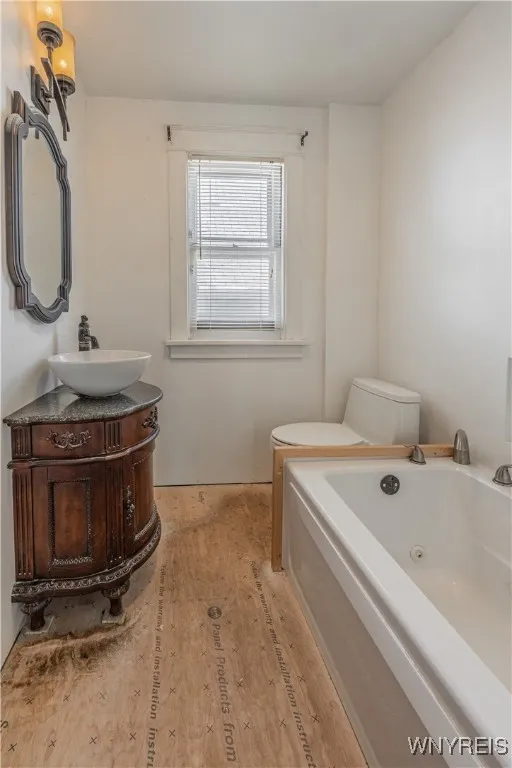 545 29th Street, Niagara Falls, New York 14301, Niagara Falls, New York 14301, 4 Bedrooms Bedrooms, 8 Rooms Rooms,2 BathroomsBathrooms,Residential,For Sale,545 29th Street, Niagara Falls, New York 14301,B1633708