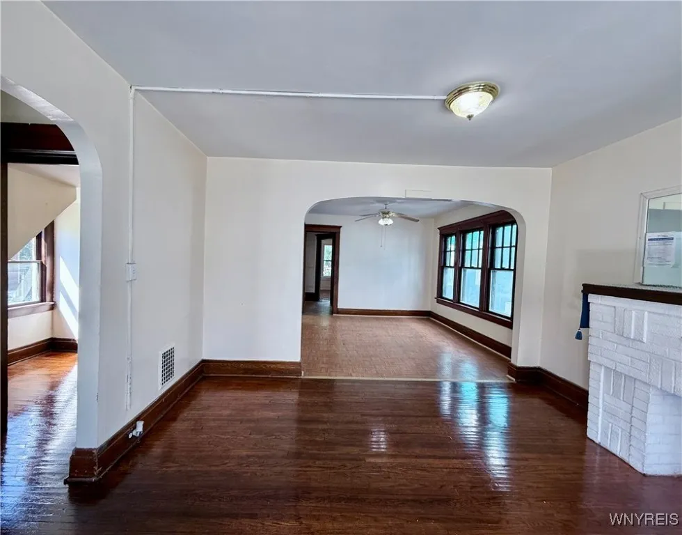 168 Rodney Avenue, Buffalo, New York 14214, Buffalo, New York 14214, 6 Bedrooms Bedrooms, ,2 BathroomsBathrooms,Residential,For Sale,168 Rodney Avenue, Buffalo, New York 14214,0,B1633937