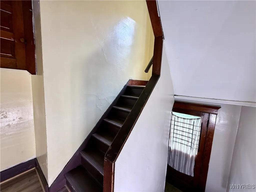 168 Rodney Avenue, Buffalo, New York 14214, Buffalo, New York 14214, 6 Bedrooms Bedrooms, ,2 BathroomsBathrooms,Residential,For Sale,168 Rodney Avenue, Buffalo, New York 14214,0,B1633937