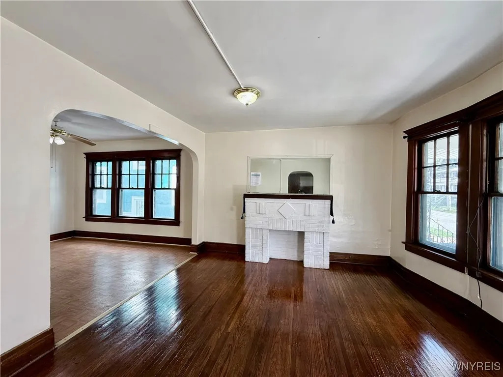 168 Rodney Avenue, Buffalo, New York 14214, Buffalo, New York 14214, 6 Bedrooms Bedrooms, ,2 BathroomsBathrooms,Residential,For Sale,168 Rodney Avenue, Buffalo, New York 14214,0,B1633937