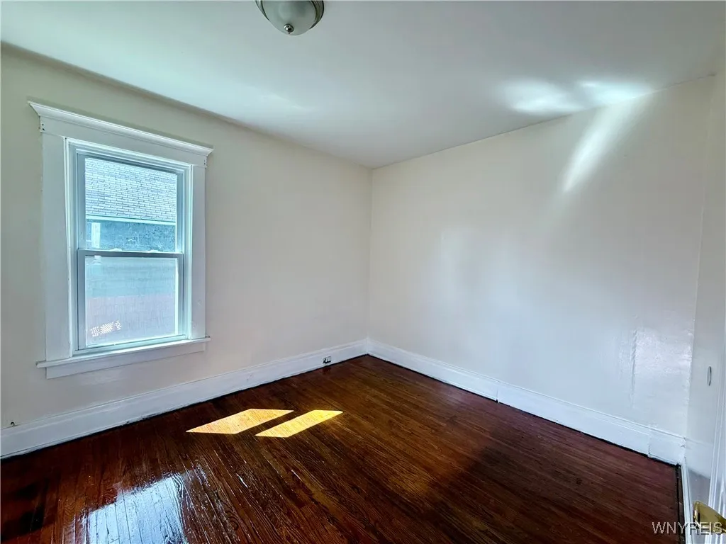 168 Rodney Avenue, Buffalo, New York 14214, Buffalo, New York 14214, 6 Bedrooms Bedrooms, ,2 BathroomsBathrooms,Residential,For Sale,168 Rodney Avenue, Buffalo, New York 14214,0,B1633937