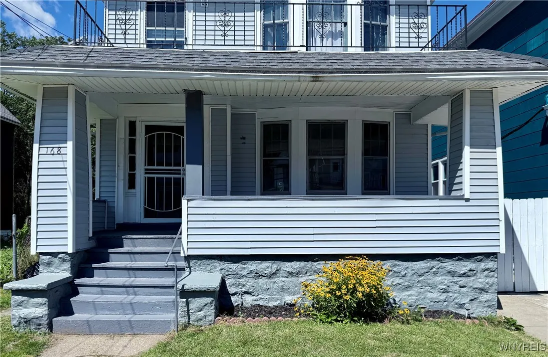 168 Rodney Avenue, Buffalo, New York 14214, Buffalo, New York 14214, 6 Bedrooms Bedrooms, ,2 BathroomsBathrooms,Residential,For Sale,168 Rodney Avenue, Buffalo, New York 14214,0,B1633937
