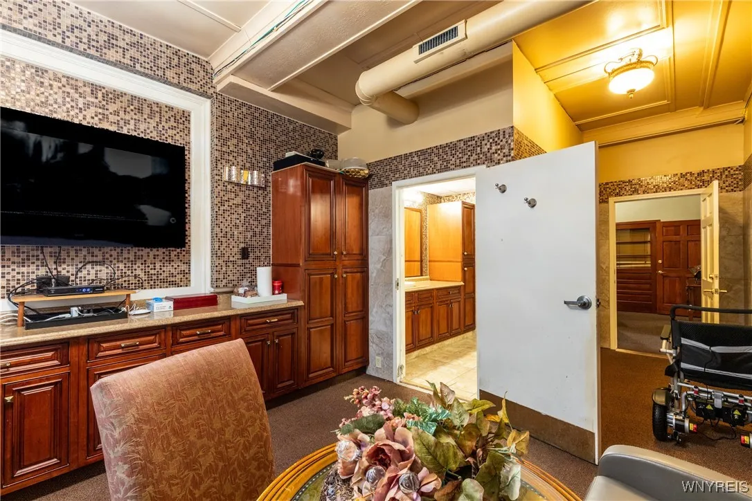 360 Genesee Street, Buffalo, New York 14204, Buffalo, New York 14204, ,Commercial Sale,For Sale,360 Genesee Street, Buffalo, New York 14204,B1633892