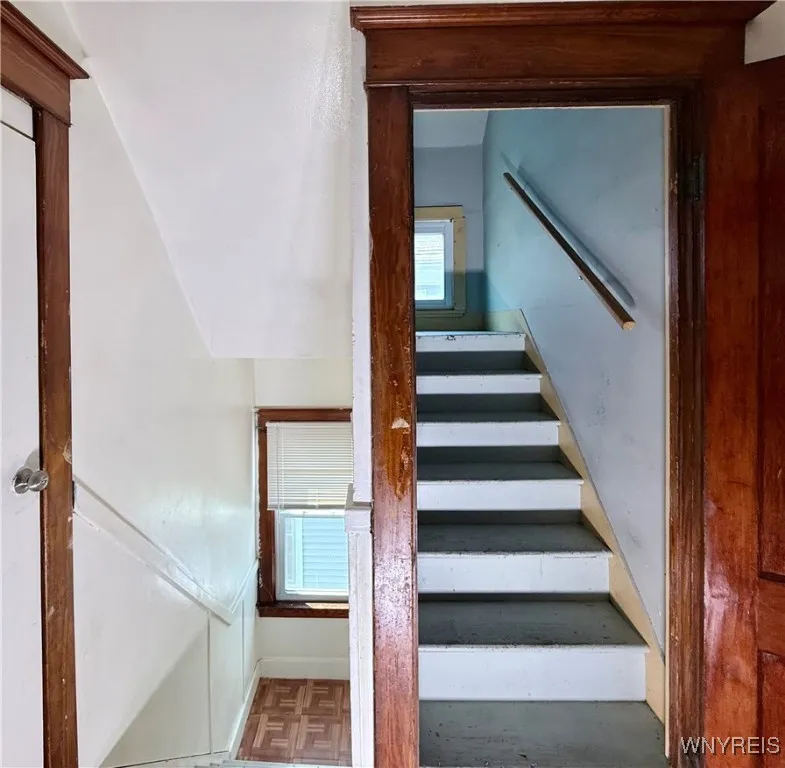 172 Rodney Avenue, Buffalo, New York 14214, Buffalo, New York 14214, 6 Bedrooms Bedrooms, ,2 BathroomsBathrooms,Residential,For Sale,172 Rodney Avenue, Buffalo, New York 14214,0,B1633948