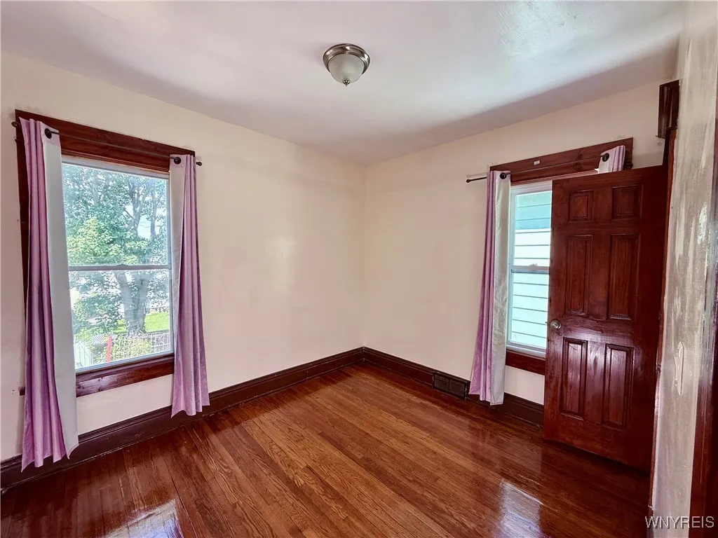 172 Rodney Avenue, Buffalo, New York 14214, Buffalo, New York 14214, 6 Bedrooms Bedrooms, ,2 BathroomsBathrooms,Residential,For Sale,172 Rodney Avenue, Buffalo, New York 14214,0,B1633948
