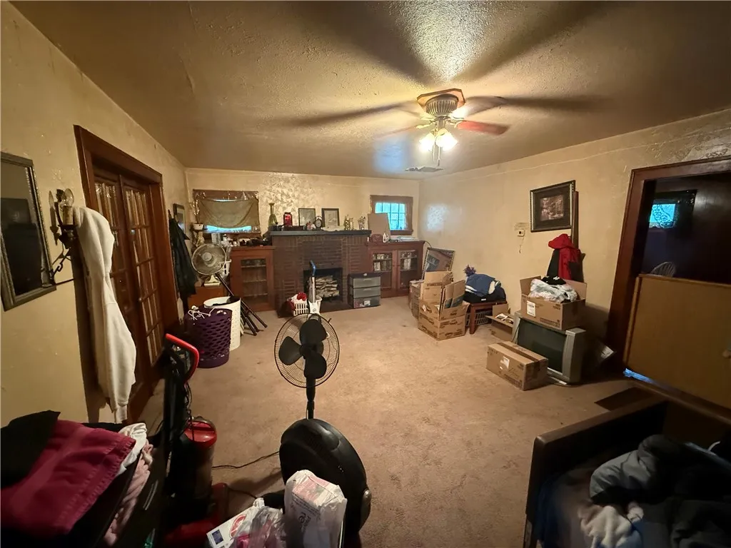 5810 Buffalo Avenue, Niagara Falls, New York 14304, Niagara Falls, New York 14304, 4 Bedrooms Bedrooms, 9 Rooms Rooms,2 BathroomsBathrooms,Residential,For Sale,5810 Buffalo Avenue, Niagara Falls, New York 14304,R1633780