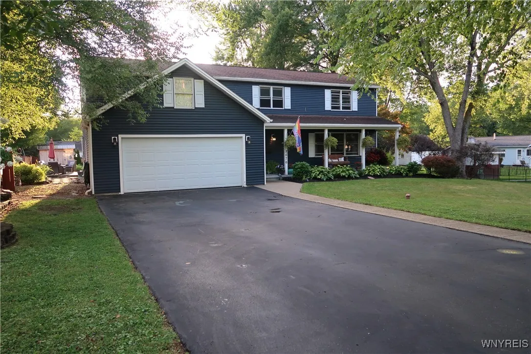 8676 Violet Parkway, Eden, New York 14057, Eden, New York 14057, 4 Bedrooms Bedrooms, 8 Rooms Rooms,2 BathroomsBathrooms,Residential,For Sale,8676 Violet Parkway, Eden, New York 14057,0,B1633706