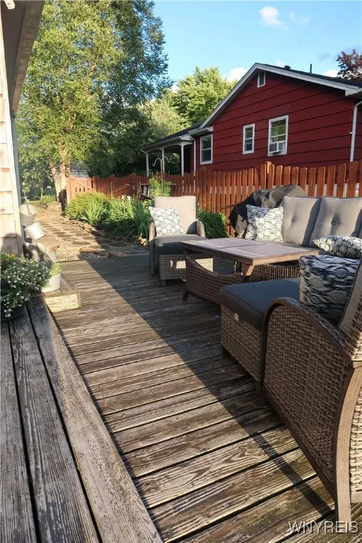 8676 Violet Parkway, Eden, New York 14057, Eden, New York 14057, 4 Bedrooms Bedrooms, 8 Rooms Rooms,2 BathroomsBathrooms,Residential,For Sale,8676 Violet Parkway, Eden, New York 14057,0,B1633706