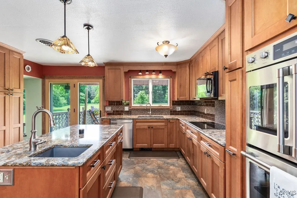 2260 Lamson Road, Lysander, New York 13135, Lysander, New York 13135, 3 Bedrooms Bedrooms, 12 Rooms Rooms,2 BathroomsBathrooms,Residential,For Sale,2260 Lamson Road, Lysander, New York 13135,0,S1633348