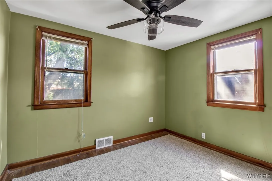 19 Spann Street, Buffalo, New York 14206, Buffalo, New York 14206, 2 Bedrooms Bedrooms, 4 Rooms Rooms,1 BathroomBathrooms,Residential,For Sale,19 Spann Street, Buffalo, New York 14206,0,B1633040