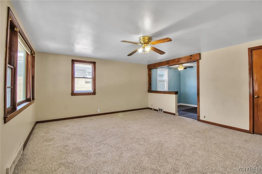 19 Spann Street, Buffalo, New York 14206, Buffalo, New York 14206, 2 Bedrooms Bedrooms, 4 Rooms Rooms,1 BathroomBathrooms,Residential,For Sale,19 Spann Street, Buffalo, New York 14206,0,B1633040
