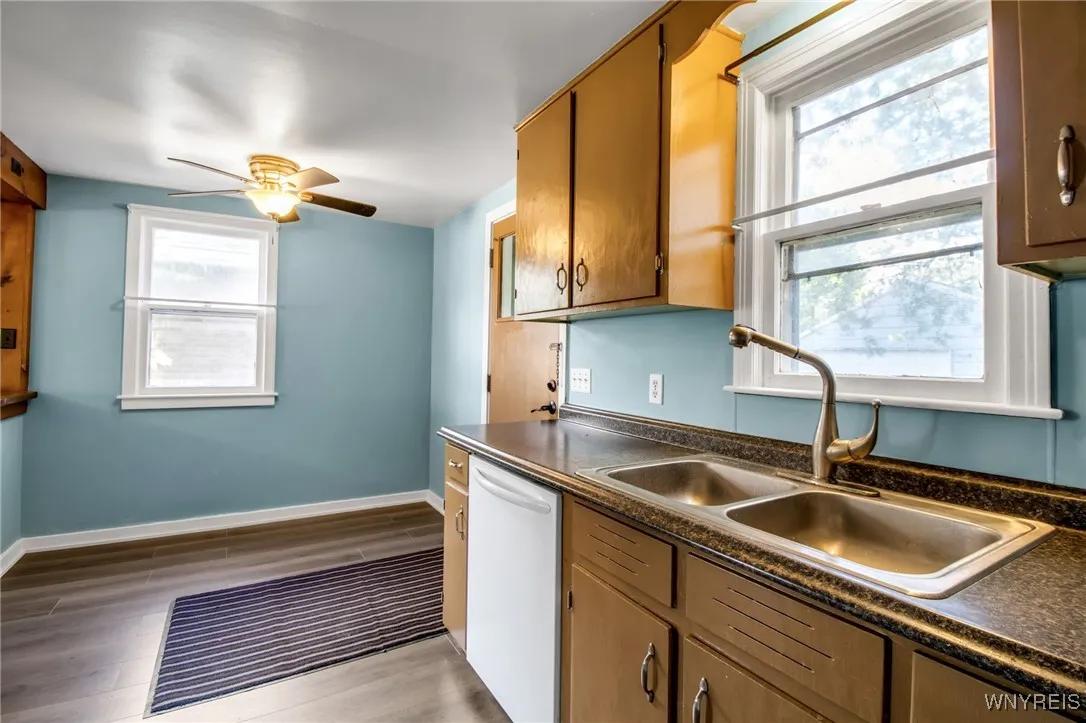 19 Spann Street, Buffalo, New York 14206, Buffalo, New York 14206, 2 Bedrooms Bedrooms, 4 Rooms Rooms,1 BathroomBathrooms,Residential,For Sale,19 Spann Street, Buffalo, New York 14206,0,B1633040