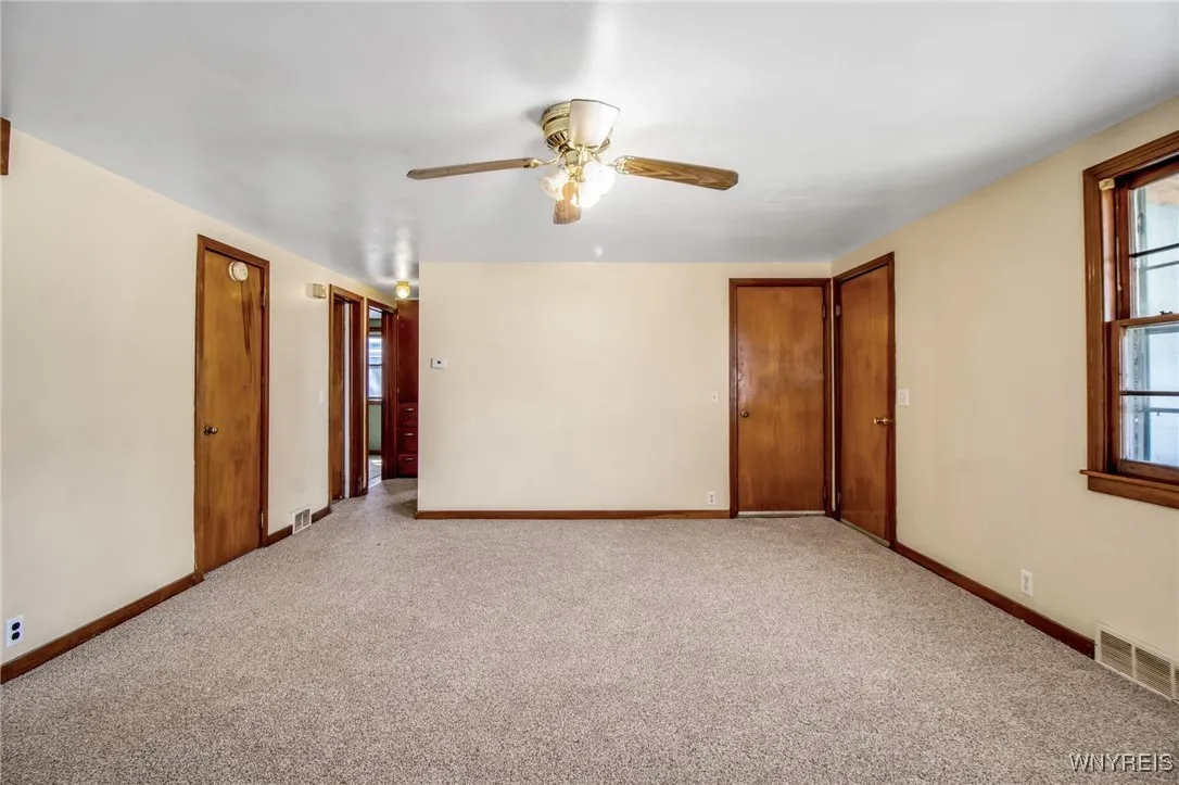 19 Spann Street, Buffalo, New York 14206, Buffalo, New York 14206, 2 Bedrooms Bedrooms, 4 Rooms Rooms,1 BathroomBathrooms,Residential,For Sale,19 Spann Street, Buffalo, New York 14206,0,B1633040