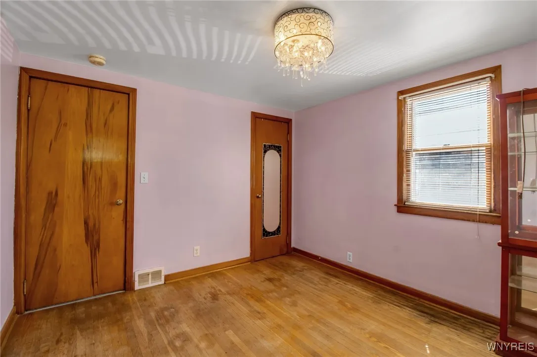 19 Spann Street, Buffalo, New York 14206, Buffalo, New York 14206, 2 Bedrooms Bedrooms, 4 Rooms Rooms,1 BathroomBathrooms,Residential,For Sale,19 Spann Street, Buffalo, New York 14206,0,B1633040