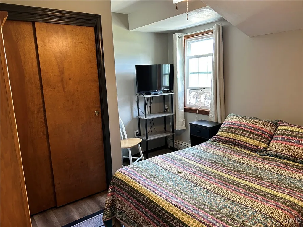 6572 Lakeshore Road, Cicero, New York 13039, Cicero, New York 13039, 4 Bedrooms Bedrooms, 10 Rooms Rooms,2 BathroomsBathrooms,Residential,Closed,6572 Lakeshore Road, Cicero, New York 13039,0,S1633055