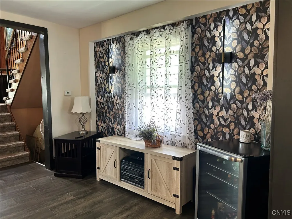 6572 Lakeshore Road, Cicero, New York 13039, Cicero, New York 13039, 4 Bedrooms Bedrooms, 10 Rooms Rooms,2 BathroomsBathrooms,Residential,Closed,6572 Lakeshore Road, Cicero, New York 13039,0,S1633055