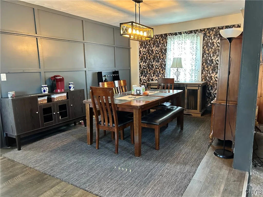 6572 Lakeshore Road, Cicero, New York 13039, Cicero, New York 13039, 4 Bedrooms Bedrooms, 10 Rooms Rooms,2 BathroomsBathrooms,Residential,Closed,6572 Lakeshore Road, Cicero, New York 13039,0,S1633055