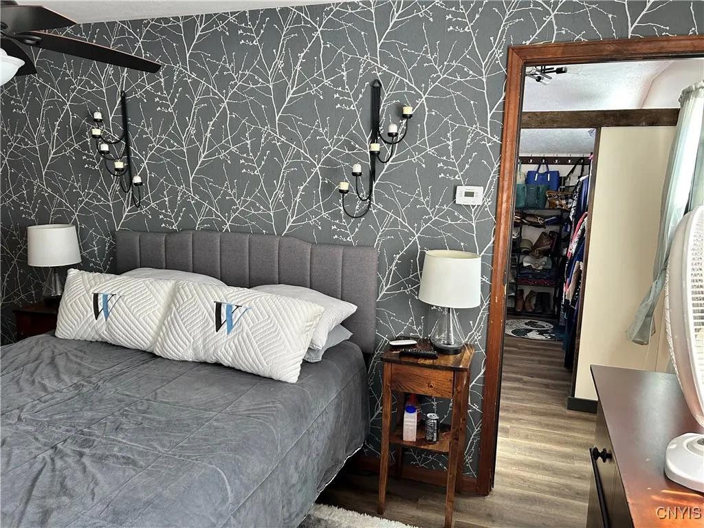 6572 Lakeshore Road, Cicero, New York 13039, Cicero, New York 13039, 4 Bedrooms Bedrooms, 10 Rooms Rooms,2 BathroomsBathrooms,Residential,Closed,6572 Lakeshore Road, Cicero, New York 13039,0,S1633055