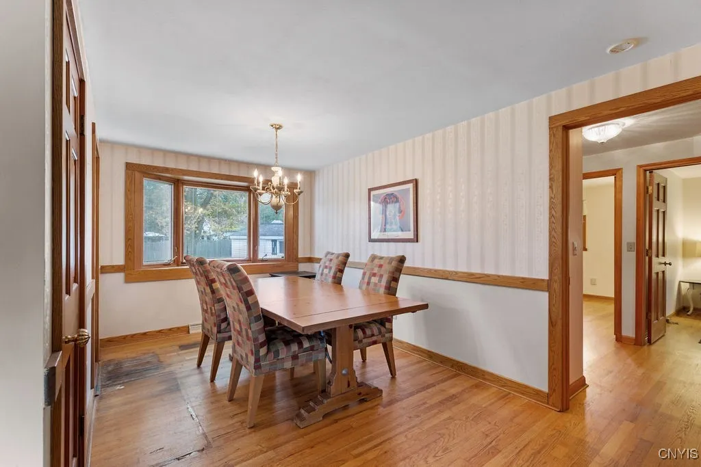 15 Sherwood Circle, Clay, New York 13041, Clay, New York 13041, 3 Bedrooms Bedrooms, 8 Rooms Rooms,2 BathroomsBathrooms,Residential,Closed,15 Sherwood Circle, Clay, New York 13041,0,S1633734