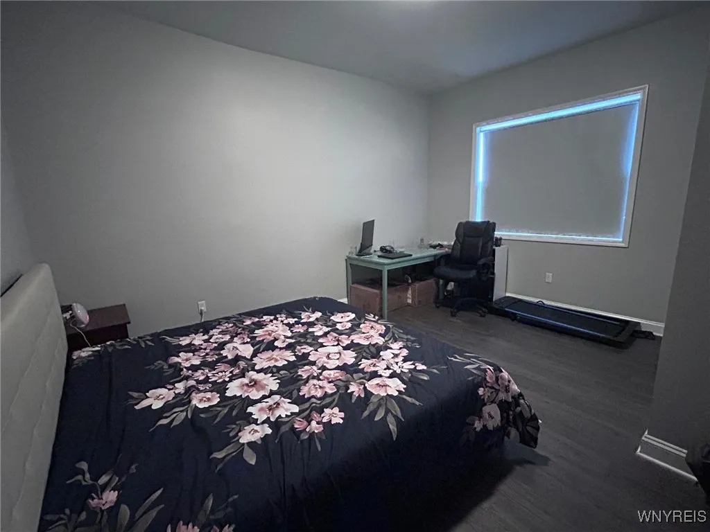 1986 South Park Ave, Buffalo, New York 14420, Buffalo, New York 14420, 2 Bedrooms Bedrooms, 5 Rooms Rooms,1 BathroomBathrooms,Residential Lease,For Rent,1986 South Park Ave, Buffalo, New York 14420,0,B1633885