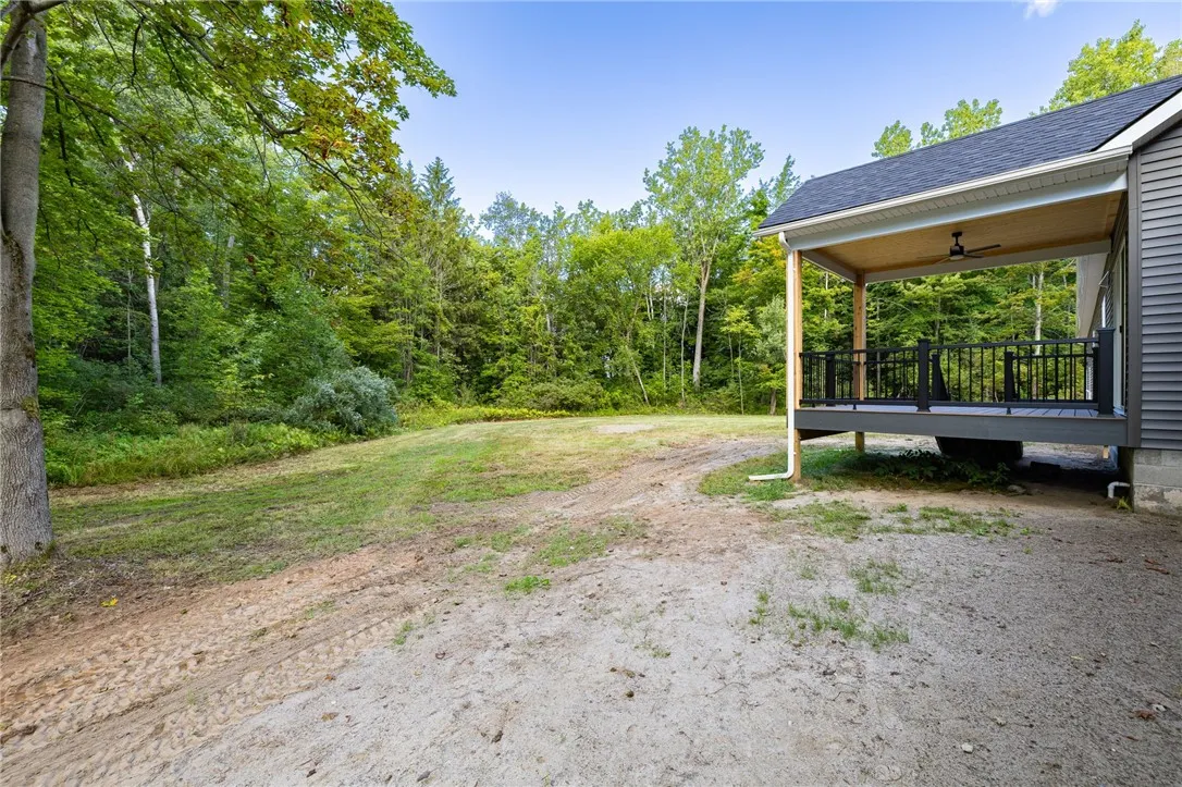 3283 Roosevelt Highway, Hamlin, New York 14464, Hamlin, New York 14464, 3 Bedrooms Bedrooms, 9 Rooms Rooms,2 BathroomsBathrooms,Residential,For Sale,3283 Roosevelt Highway, Hamlin, New York 14464,0,R1633458