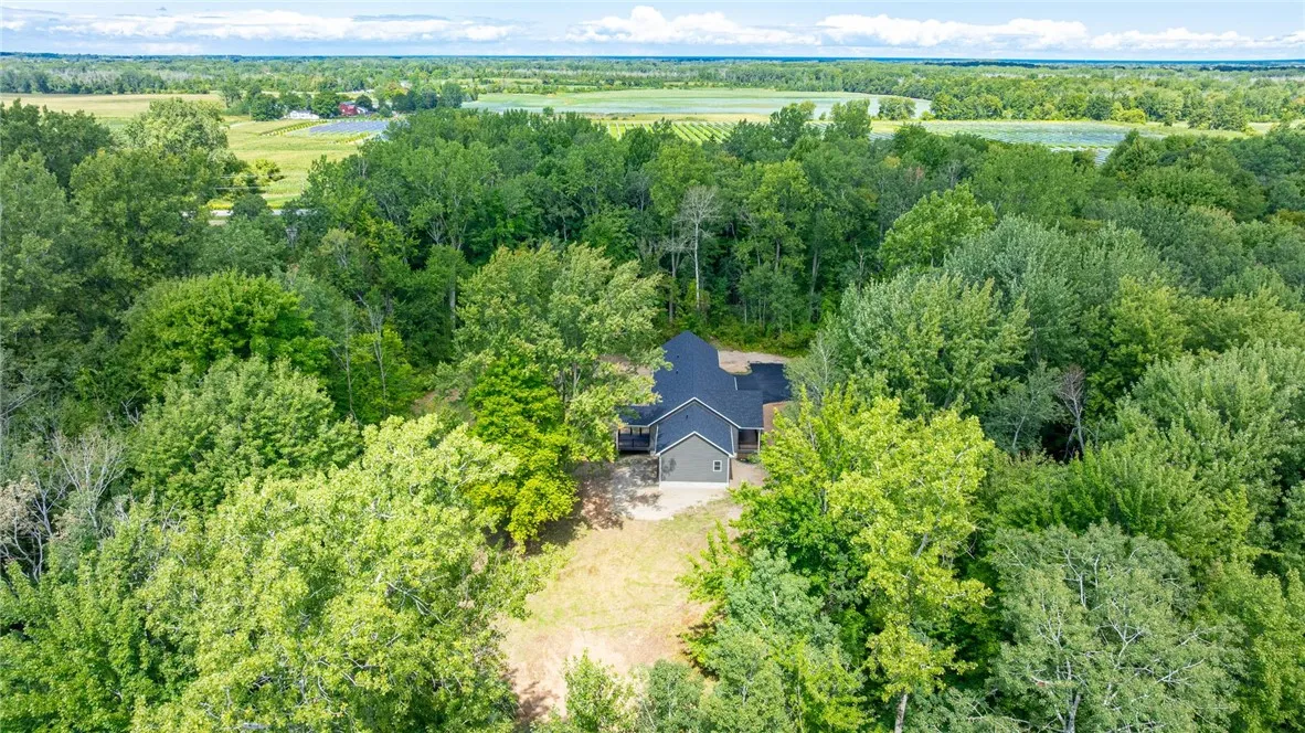 3283 Roosevelt Highway, Hamlin, New York 14464, Hamlin, New York 14464, 3 Bedrooms Bedrooms, 9 Rooms Rooms,2 BathroomsBathrooms,Residential,For Sale,3283 Roosevelt Highway, Hamlin, New York 14464,0,R1633458