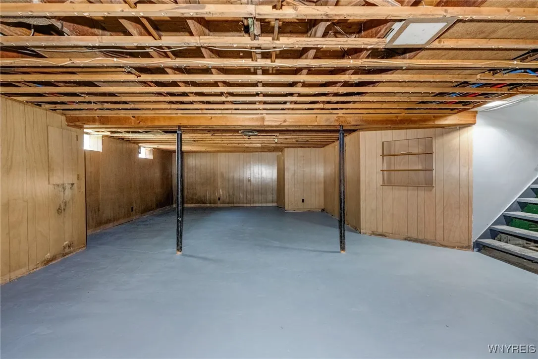 113 Campbell Road, Cheektowaga, New York 14215, Cheektowaga, New York 14215, 4 Bedrooms Bedrooms, 7 Rooms Rooms,1 BathroomBathrooms,Residential,For Sale,113 Campbell Road, Cheektowaga, New York 14215,0,B1633997