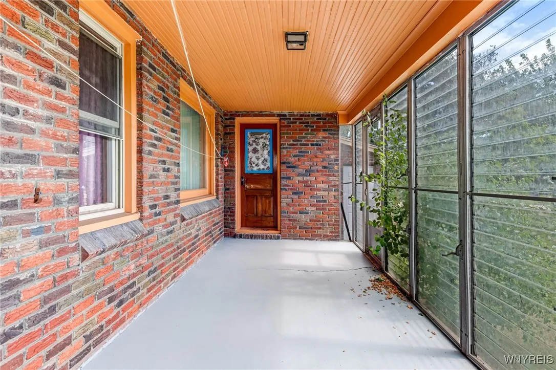 113 Campbell Road, Cheektowaga, New York 14215, Cheektowaga, New York 14215, 4 Bedrooms Bedrooms, 7 Rooms Rooms,1 BathroomBathrooms,Residential,For Sale,113 Campbell Road, Cheektowaga, New York 14215,0,B1633997