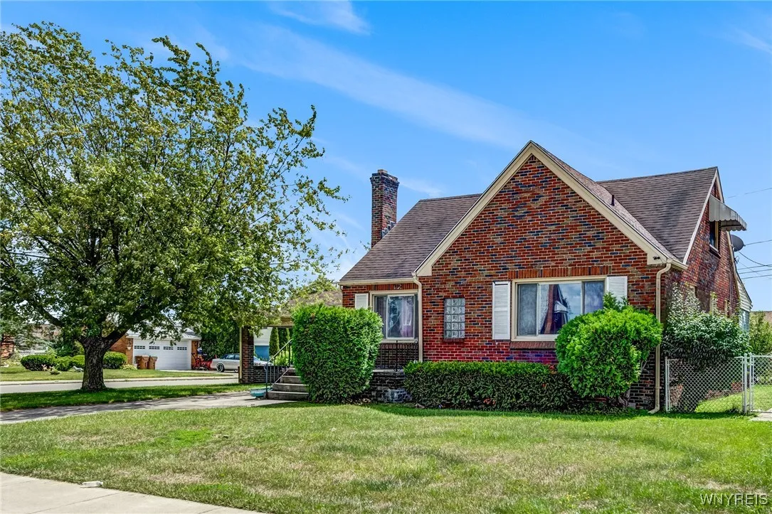 113 Campbell Road, Cheektowaga, New York 14215, Cheektowaga, New York 14215, 4 Bedrooms Bedrooms, 7 Rooms Rooms,1 BathroomBathrooms,Residential,For Sale,113 Campbell Road, Cheektowaga, New York 14215,0,B1633997