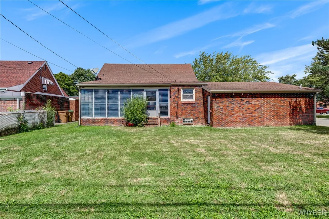 113 Campbell Road, Cheektowaga, New York 14215, Cheektowaga, New York 14215, 4 Bedrooms Bedrooms, 7 Rooms Rooms,1 BathroomBathrooms,Residential,For Sale,113 Campbell Road, Cheektowaga, New York 14215,0,B1633997