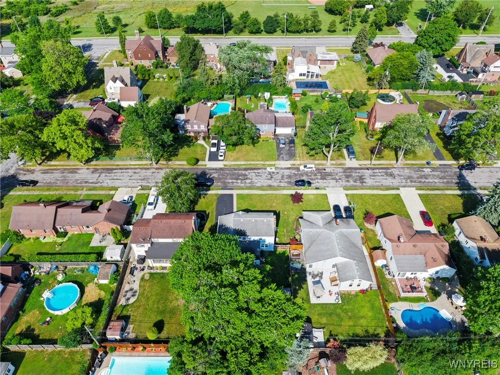 3023 Delancey Road, Niagara Falls, New York 14305, Niagara Falls, New York 14305, 3 Bedrooms Bedrooms, 7 Rooms Rooms,2 BathroomsBathrooms,Residential,For Sale,3023 Delancey Road, Niagara Falls, New York 14305,0,B1633971
