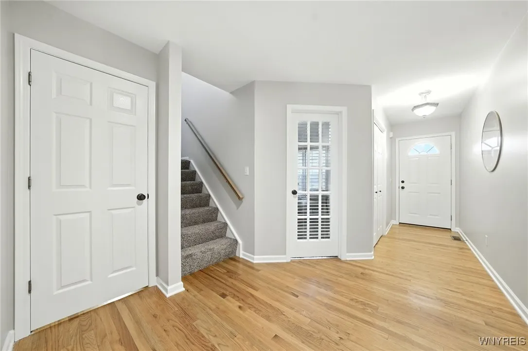 5 Astor Ridge Drive D, Amherst, New York 14228, Amherst, New York 14228, 2 Bedrooms Bedrooms, 5 Rooms Rooms,2 BathroomsBathrooms,Residential,Closed,5 Astor Ridge Drive D, Amherst, New York 14228,0,B1633998