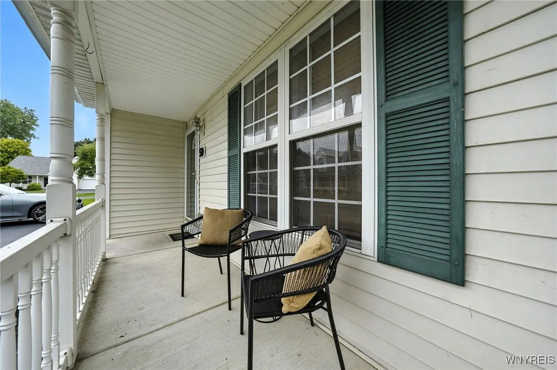 5 Astor Ridge Drive D, Amherst, New York 14228, Amherst, New York 14228, 2 Bedrooms Bedrooms, 5 Rooms Rooms,2 BathroomsBathrooms,Residential,Closed,5 Astor Ridge Drive D, Amherst, New York 14228,0,B1633998