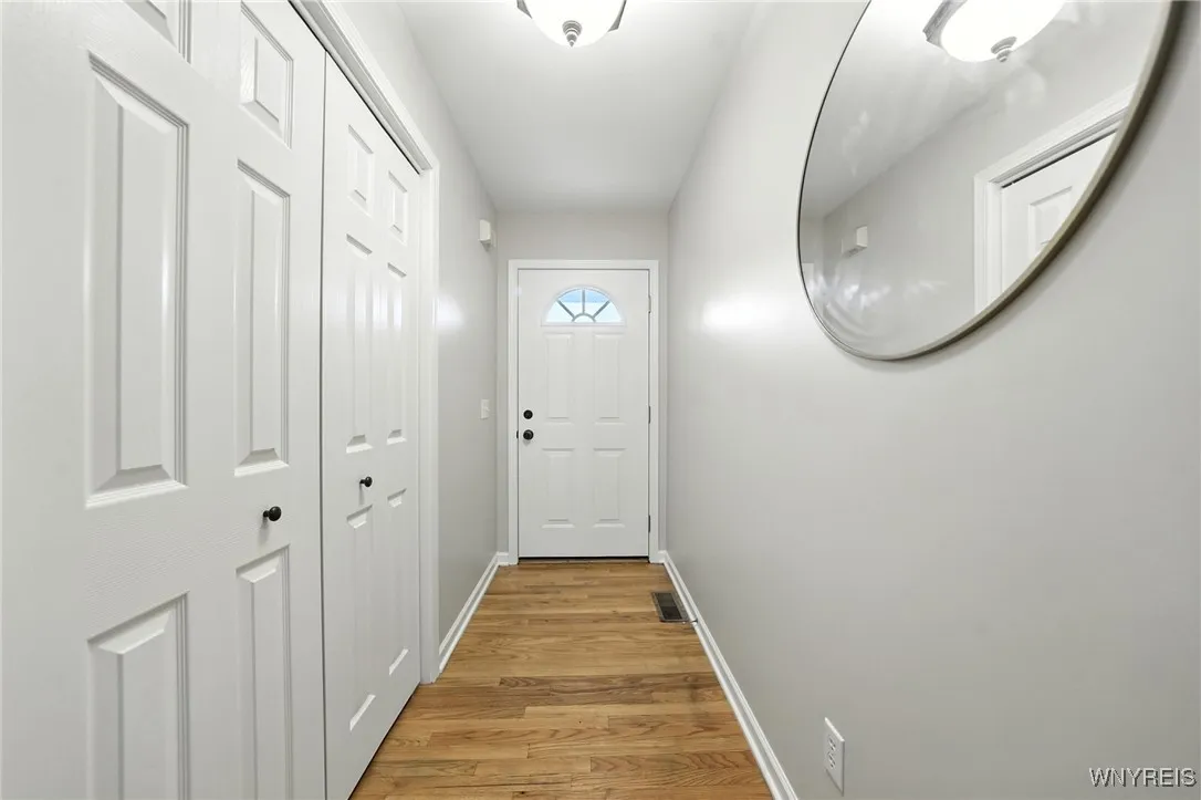 5 Astor Ridge Drive D, Amherst, New York 14228, Amherst, New York 14228, 2 Bedrooms Bedrooms, 5 Rooms Rooms,2 BathroomsBathrooms,Residential,Closed,5 Astor Ridge Drive D, Amherst, New York 14228,0,B1633998