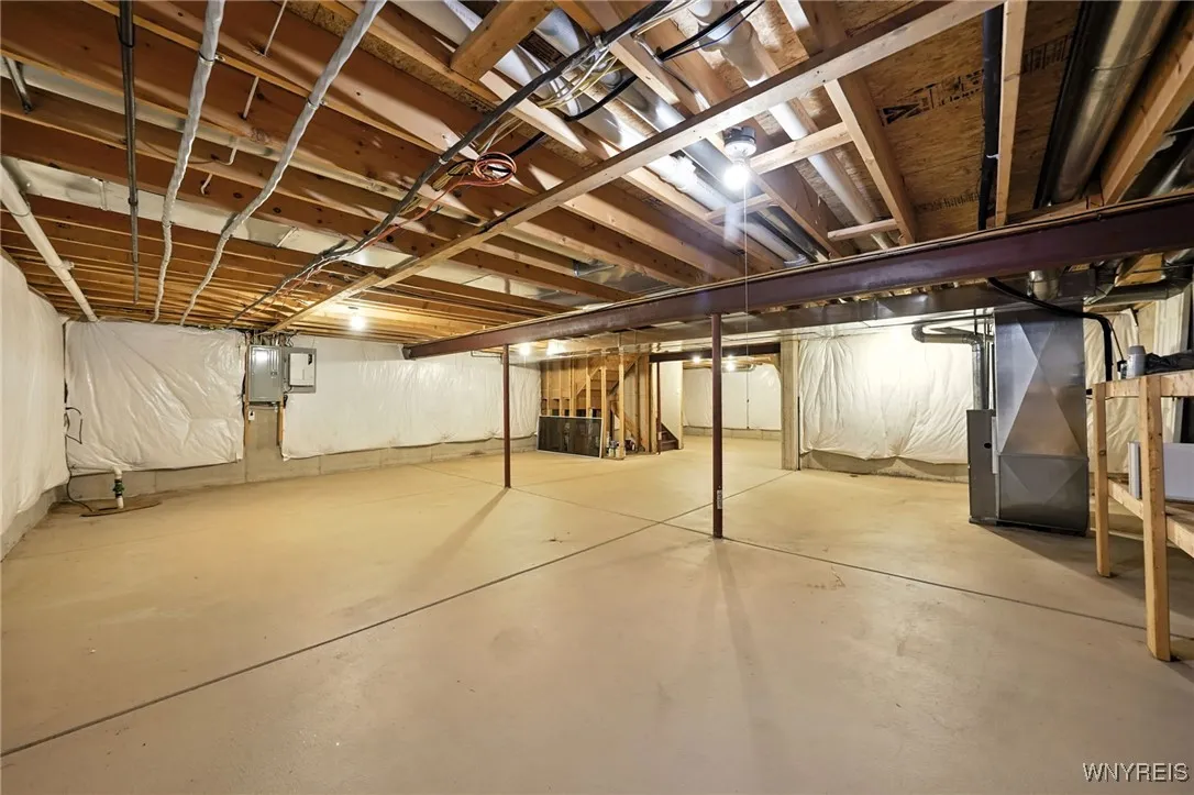 5 Astor Ridge Drive D, Amherst, New York 14228, Amherst, New York 14228, 2 Bedrooms Bedrooms, 5 Rooms Rooms,2 BathroomsBathrooms,Residential,Closed,5 Astor Ridge Drive D, Amherst, New York 14228,0,B1633998