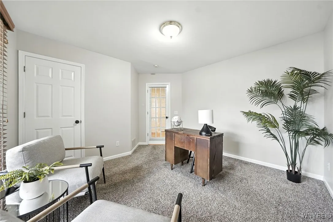 5 Astor Ridge Drive D, Amherst, New York 14228, Amherst, New York 14228, 2 Bedrooms Bedrooms, 5 Rooms Rooms,2 BathroomsBathrooms,Residential,Closed,5 Astor Ridge Drive D, Amherst, New York 14228,0,B1633998